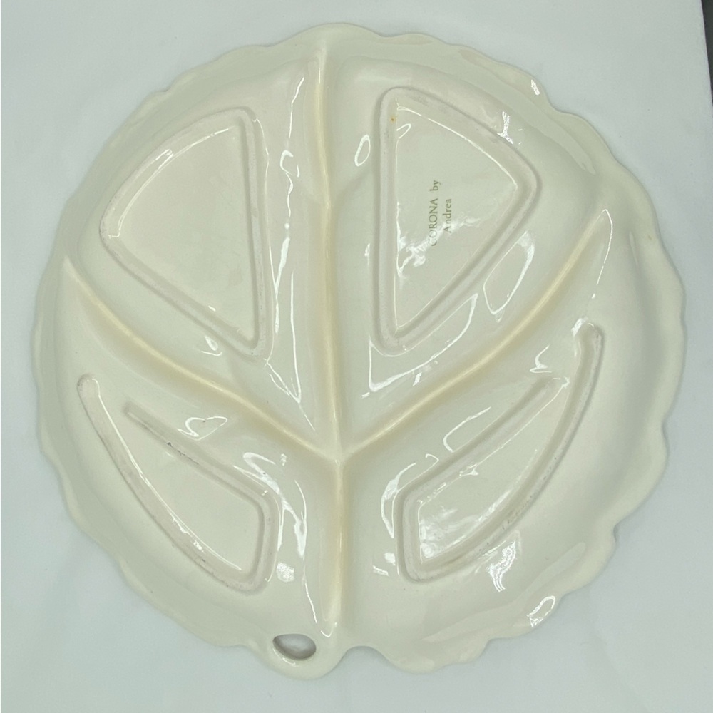 Corona Floral Leaf-Shaped Divided Plate - Picture 6 of 9